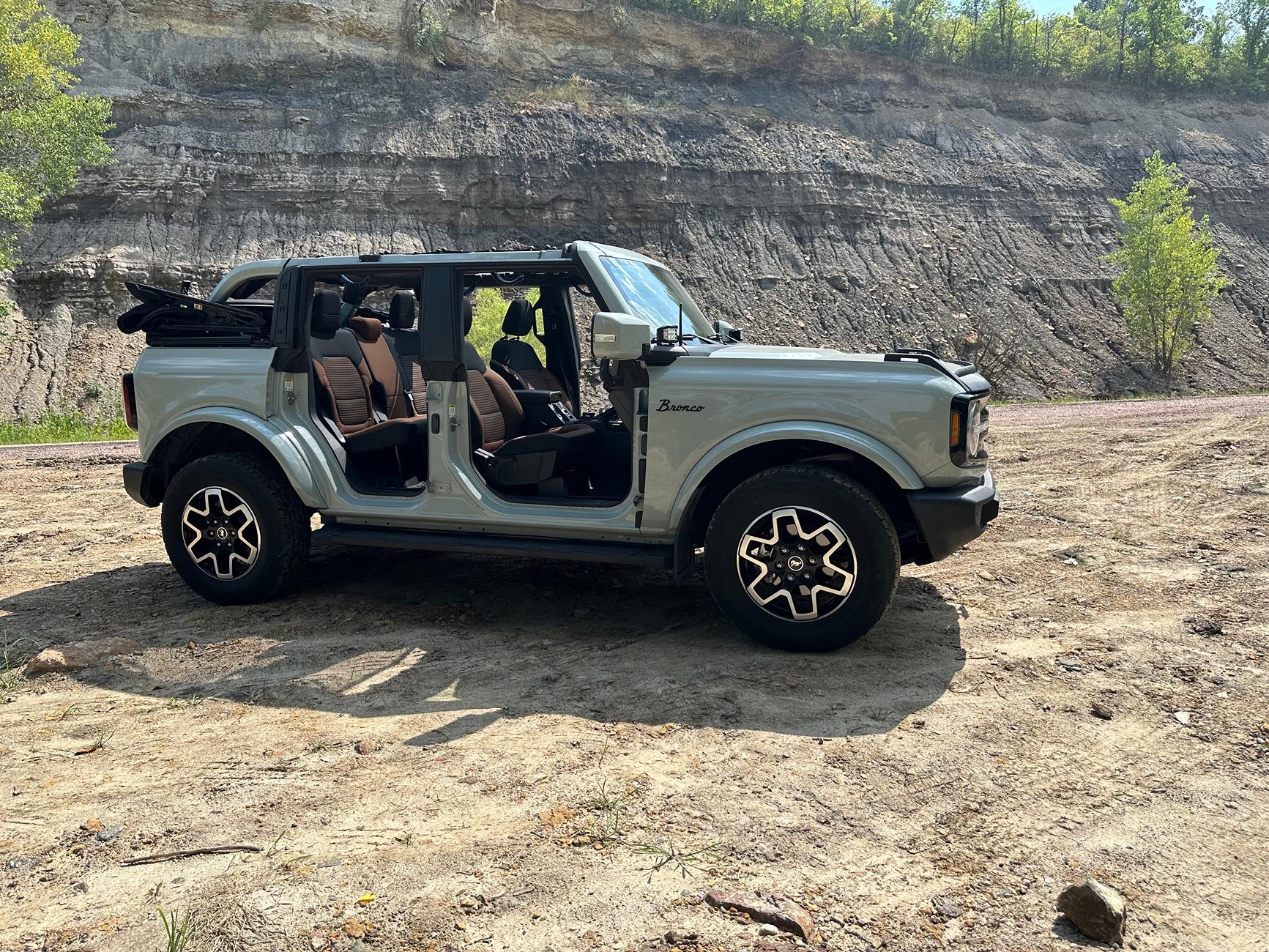 Ford Bronco What did you do TO / WITH your Bronco today? 👨🏻‍🔧🧰🚿🛠 IMG_1770