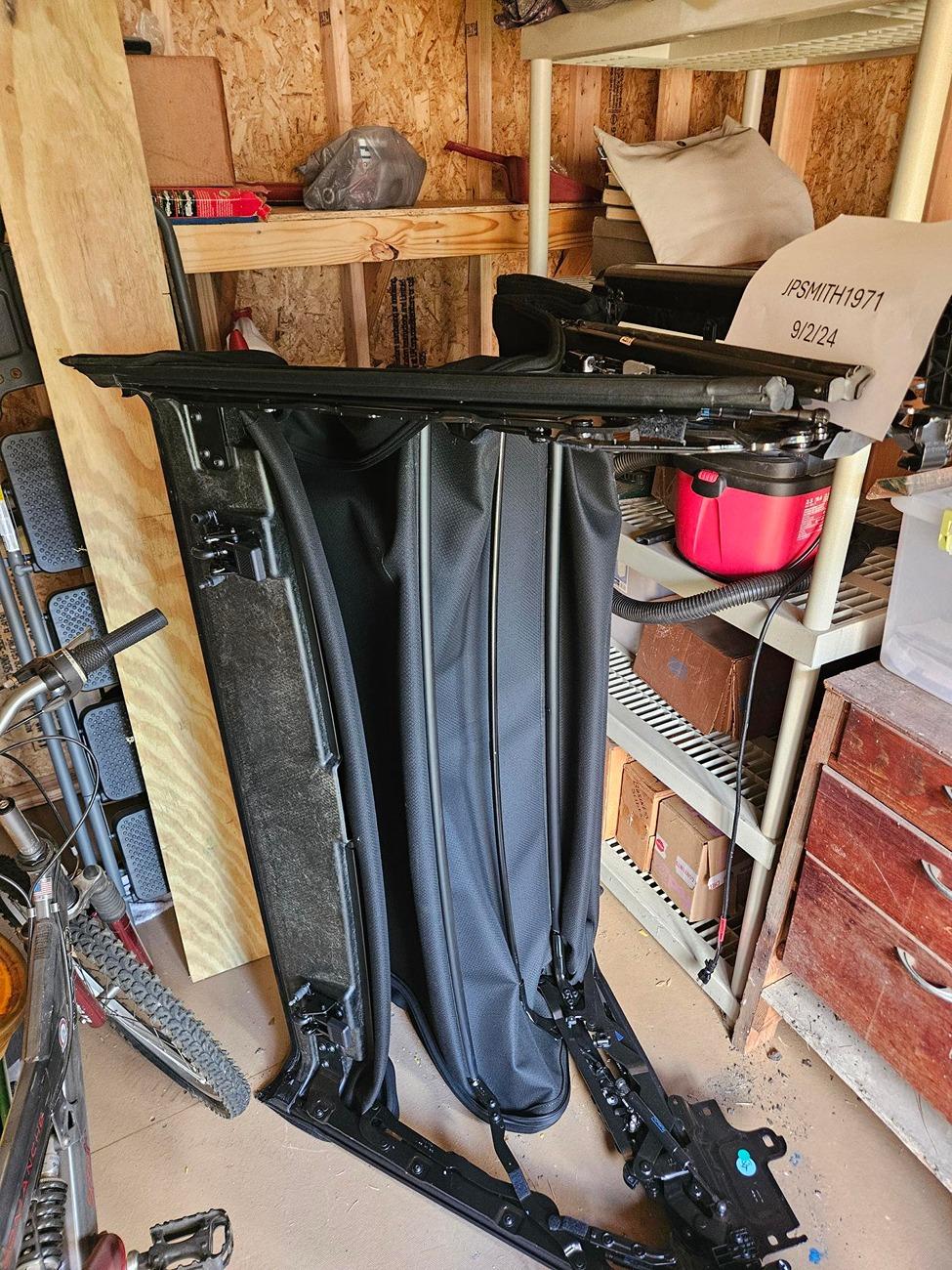 Ford Bronco 2023 4-DOOR OEM SOFT TOP 20240902_121900