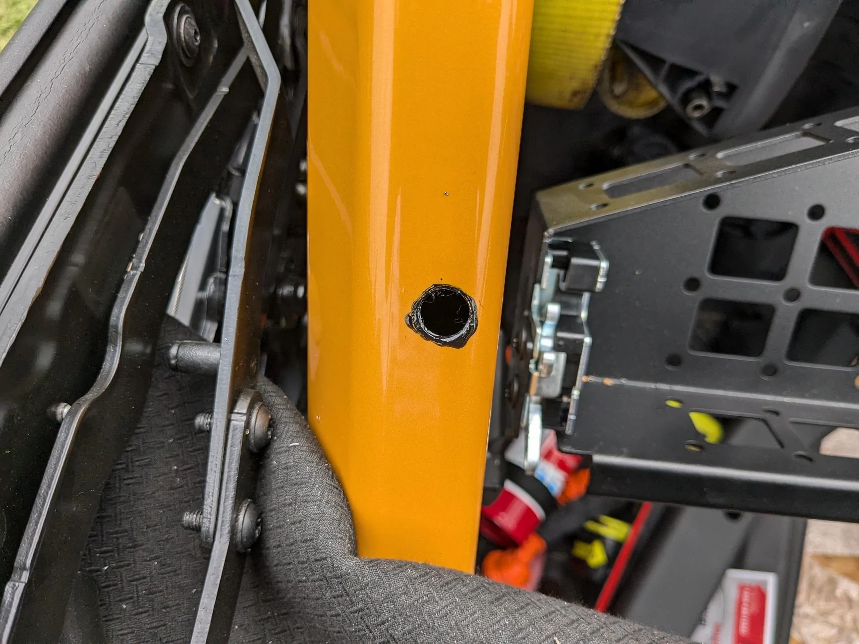 Ford Bronco '21 roll bar rivet nuts retrofitted (mounting holes / locations drilled in rollbar) PXL_20240901_155523082
