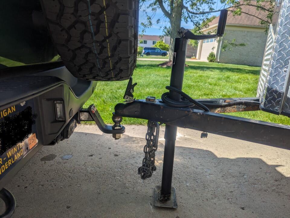 Ford Bronco The struggle is real. 1725500993264-rq