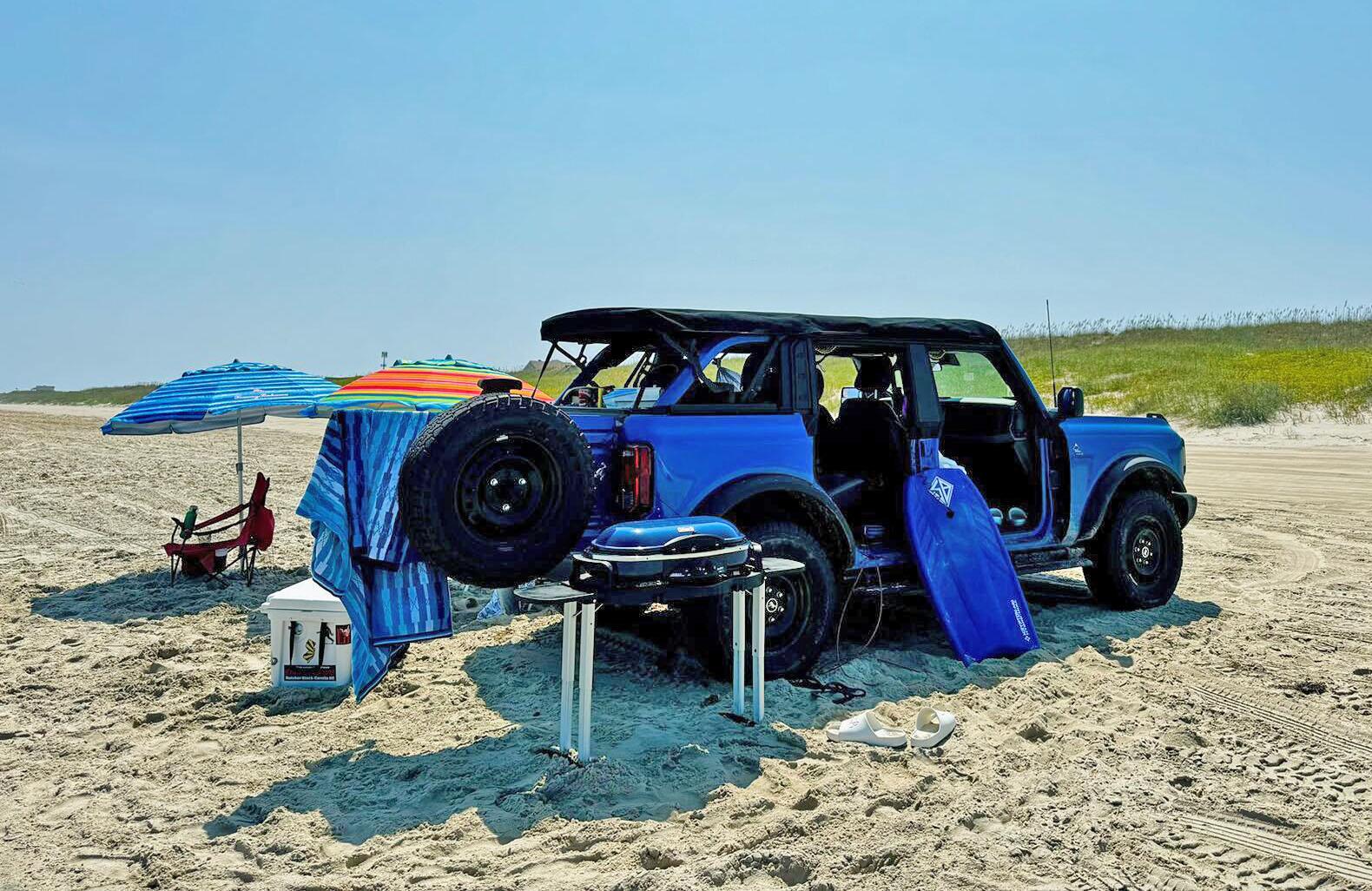 Ford Bronco COMBO REVIEW - Carova OBX Sand Vaca / Mockins XL Cargo Tray / Draw-Tite Hitch 1725502379100-9l