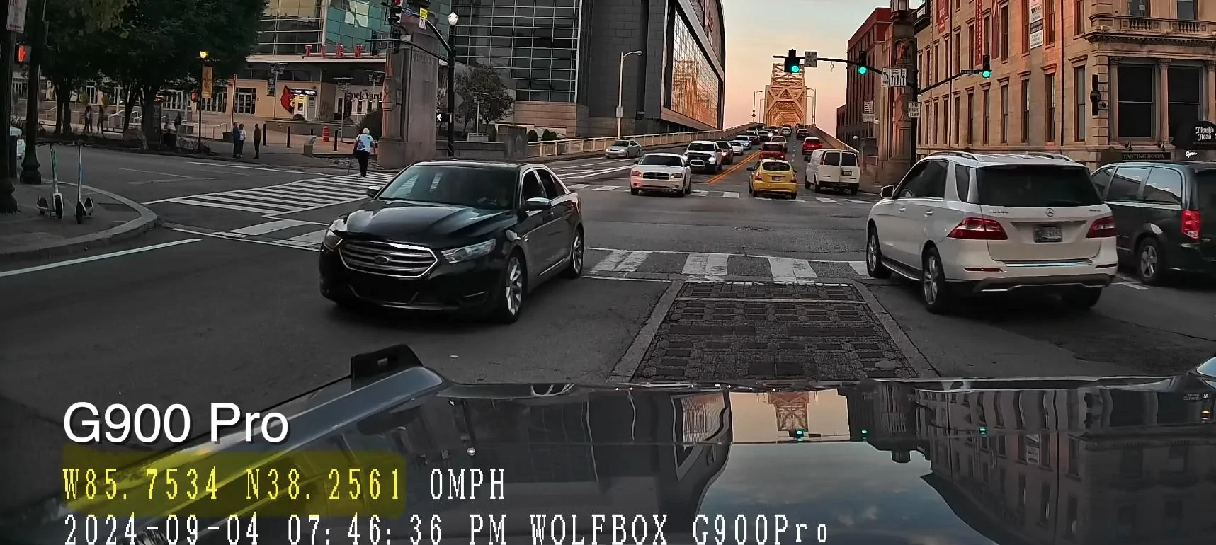 Ford Bronco Wolfbox G900 Pro Rear View Camera & Mirror -- Review & Comparison IMG_3748