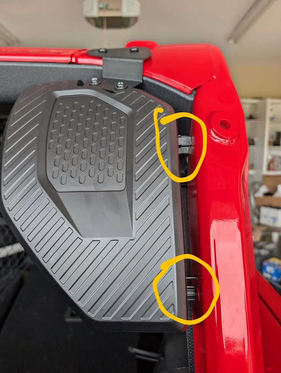 Ford Bronco IAG/Mabett speaker pod--do I have this installed correctly? IAG speaker pod