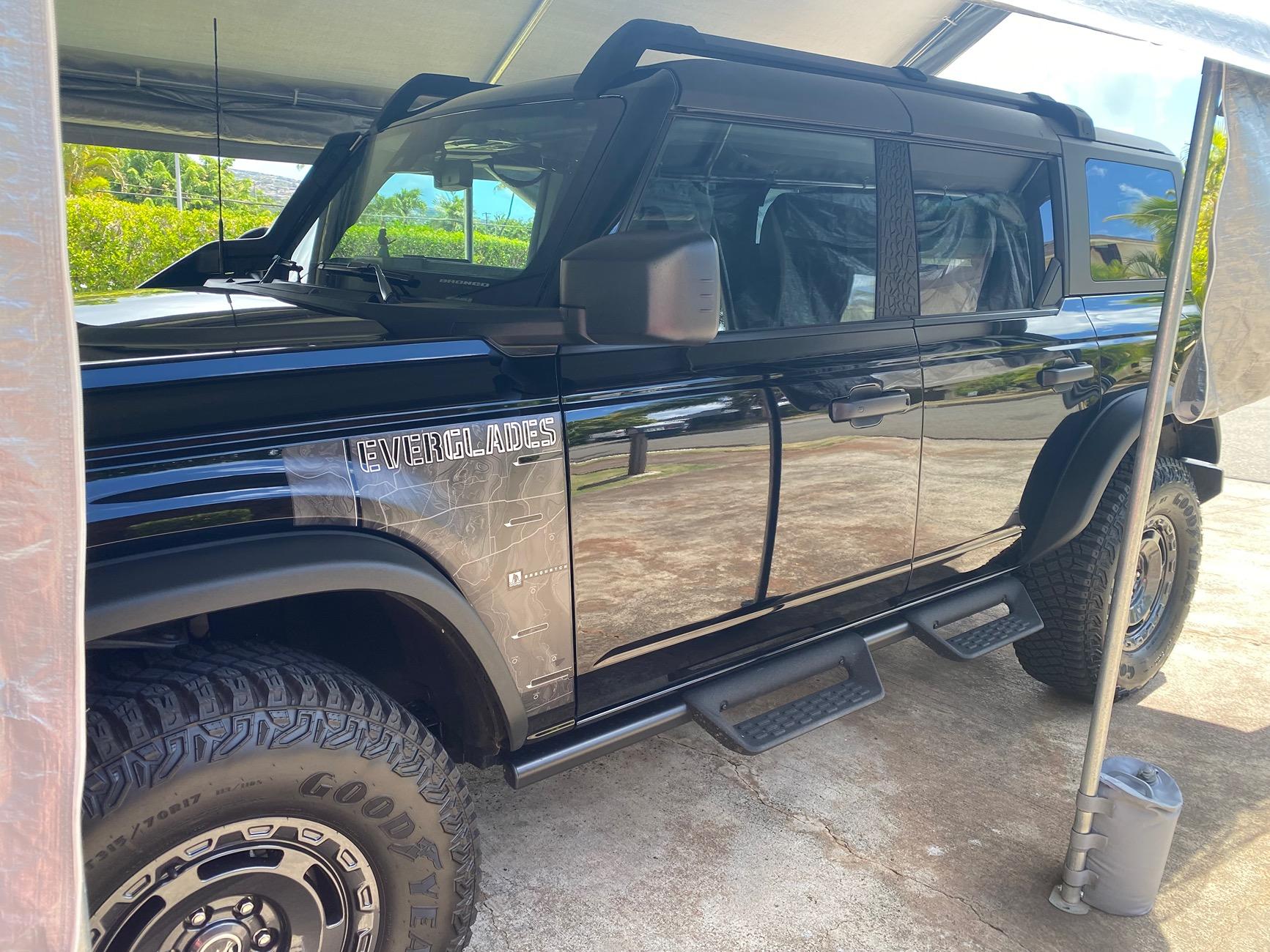 Ford Bronco Everglades w/Rock Rails steps IMG_1808