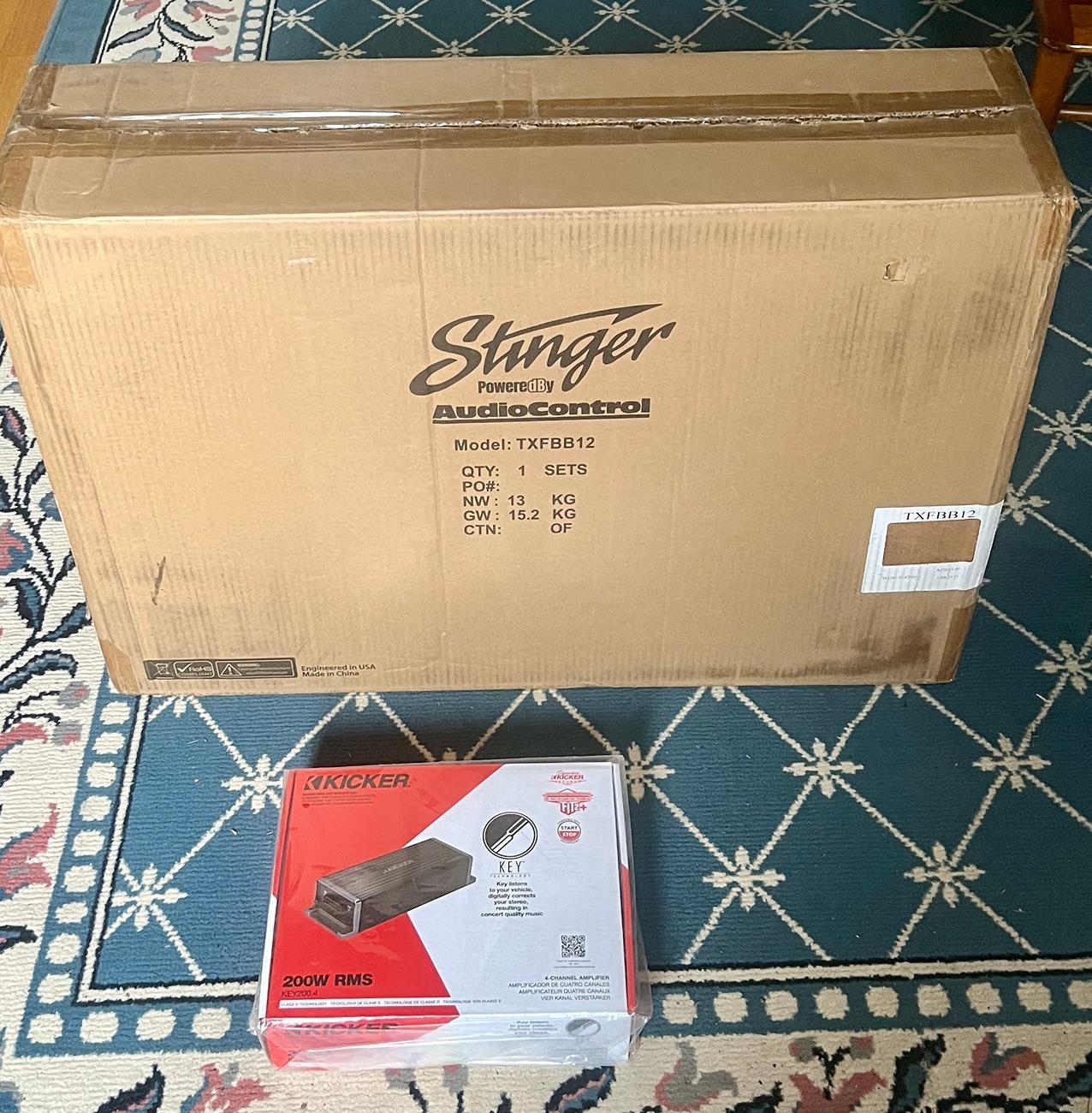 Ford Bronco STINGER TXFBB12 SWING GATE BASS - $350 OBO KICKER_STINGER.JPG