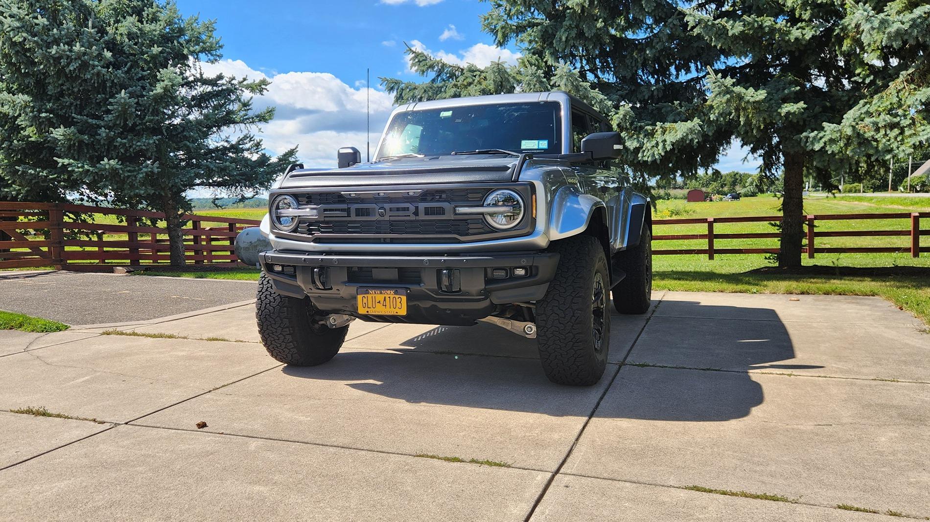 Blacked out bash plate and bumper sections | Bronco6G - 2021+ Ford ...