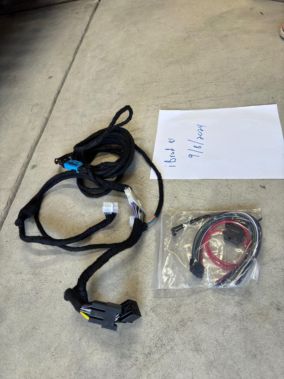 Ford Bronco Plug N Play harness 11-4 for kicker amps IMG_6729