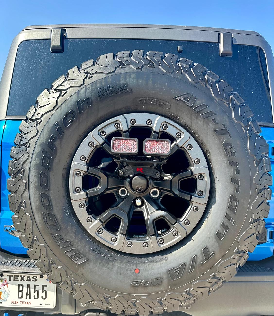 Ford Bronco NEW! Bronco Raptor ”UNI” Chase Light Mount by Fast Intentions IMG_1996