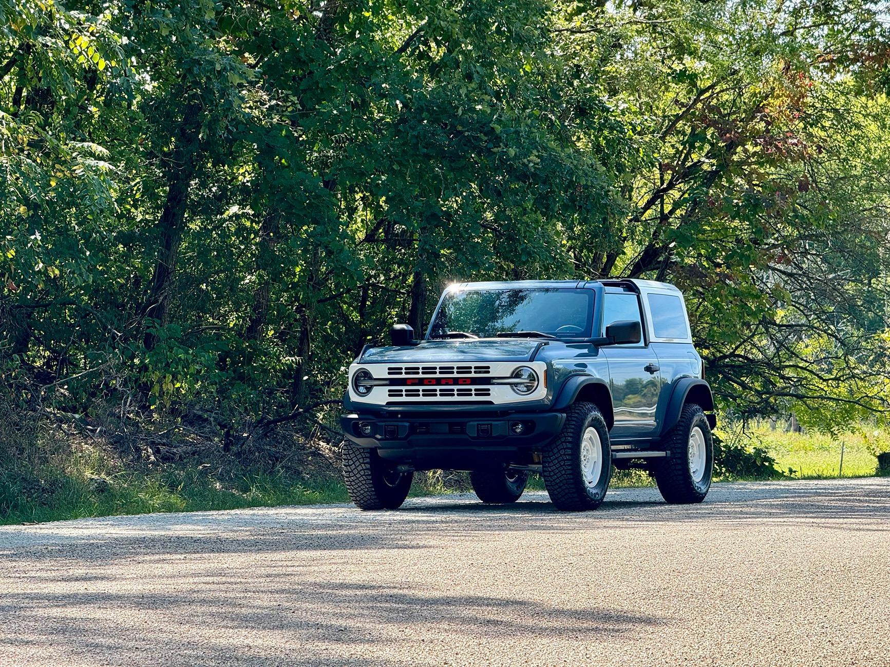 Ford Bronco HERITAGE EDITION Bronco Club IMG_2761