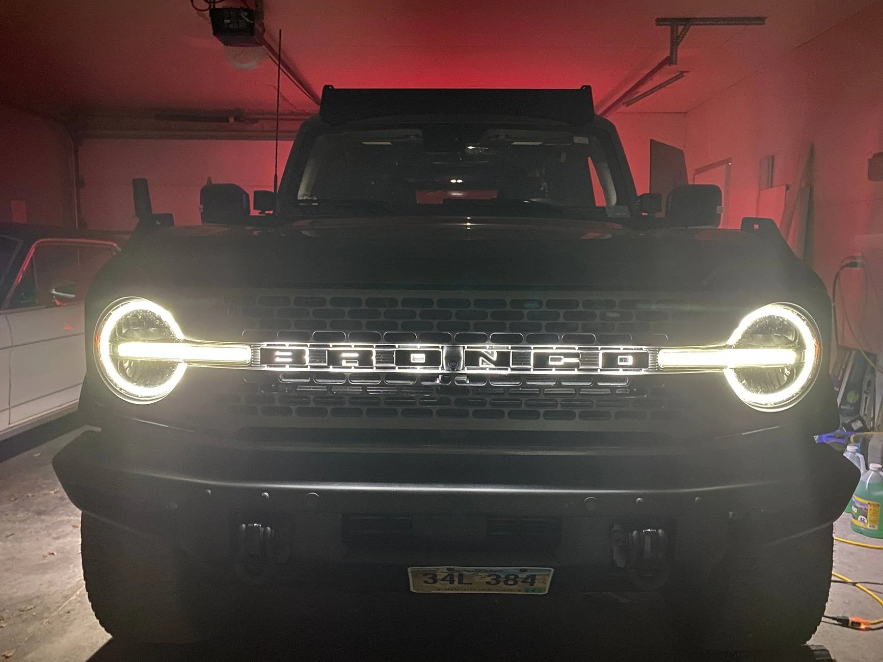 Ford Bronco Changing grille letters? Bob Phone 2022-10-18 011