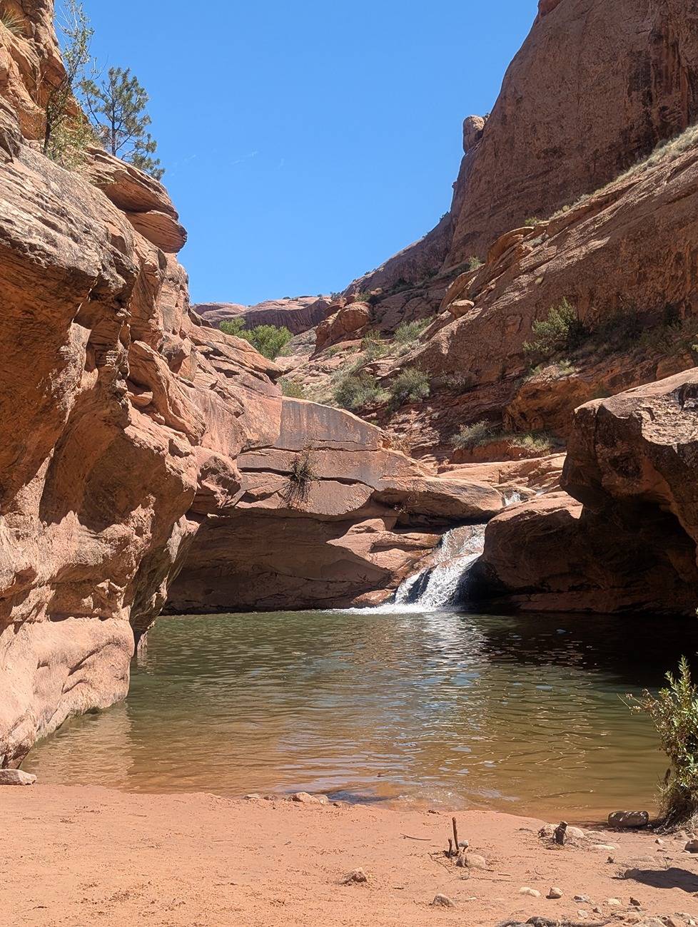 Ford Bronco Colorado + Utah Road Trip (pictures + report) Creek Waterfall
