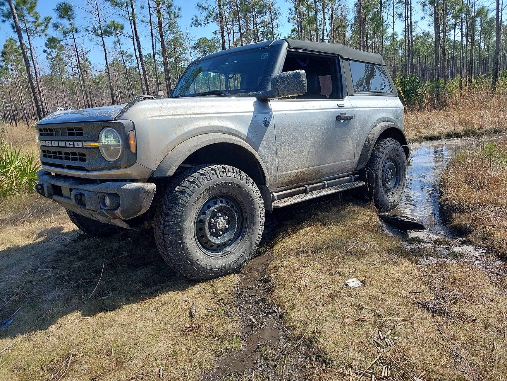 Ford Bronco Picture Request:  2 DR Base with stock wheels and soft top 20240224_133901