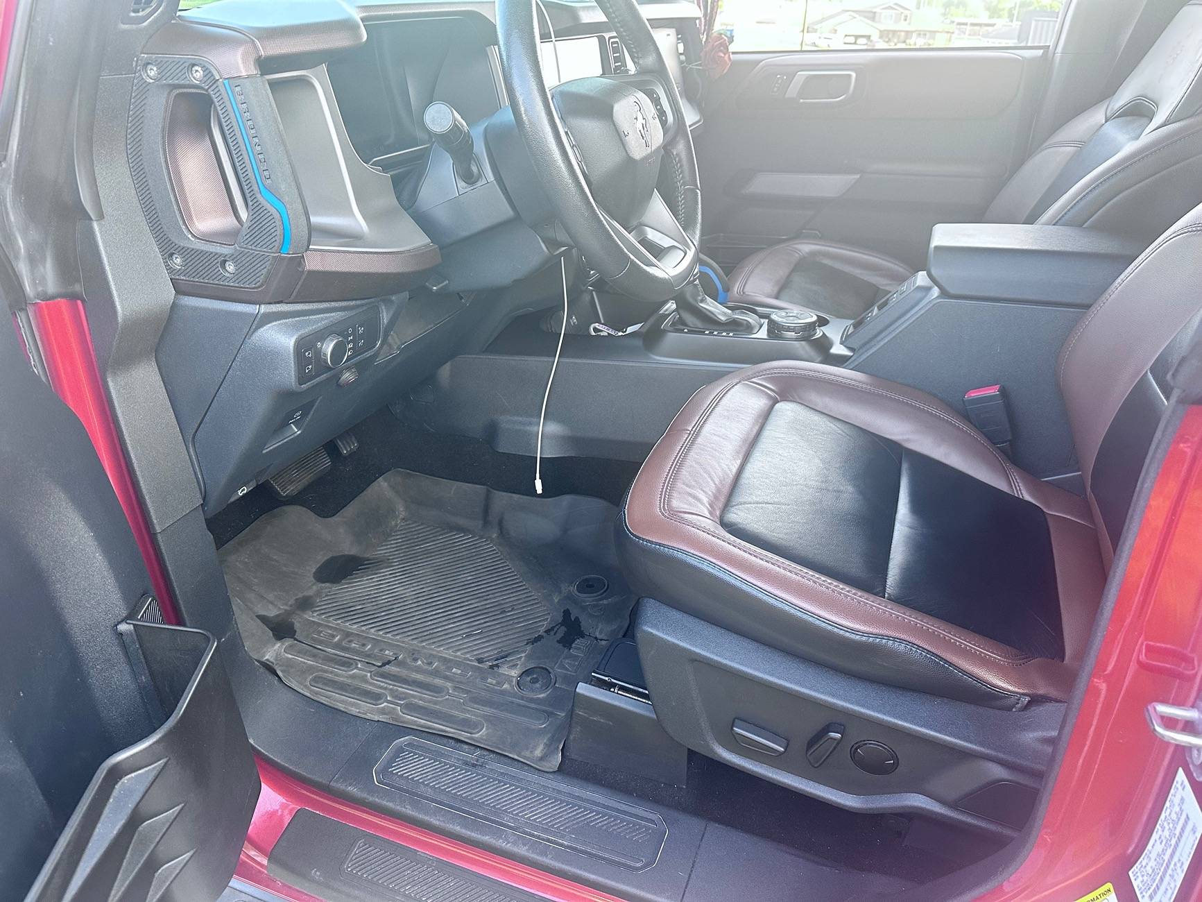 Ford Bronco 2022 Outerbanks 4 door Lux $40k IMG_3003