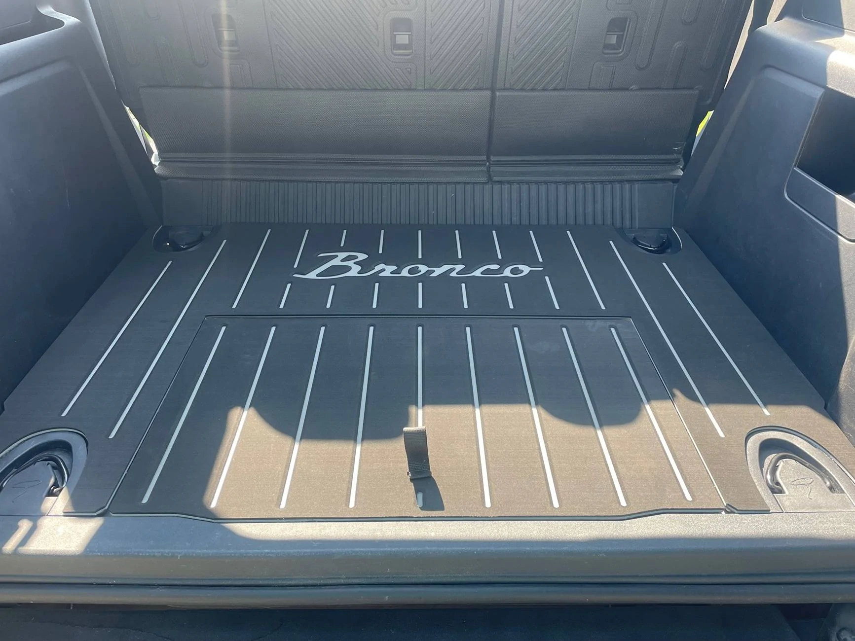 Ford Bronco Coolest custom cargo mat floor installed IMG_6732 (2)