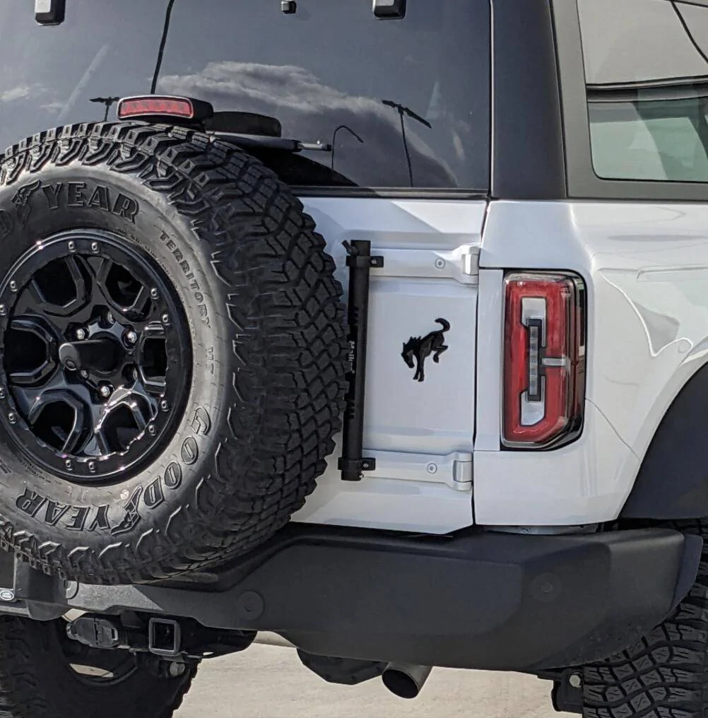 Ford Bronco What is this accessory? (Update: flag holder) Screenshot 2024-09-15 at 9.41.36 AM
