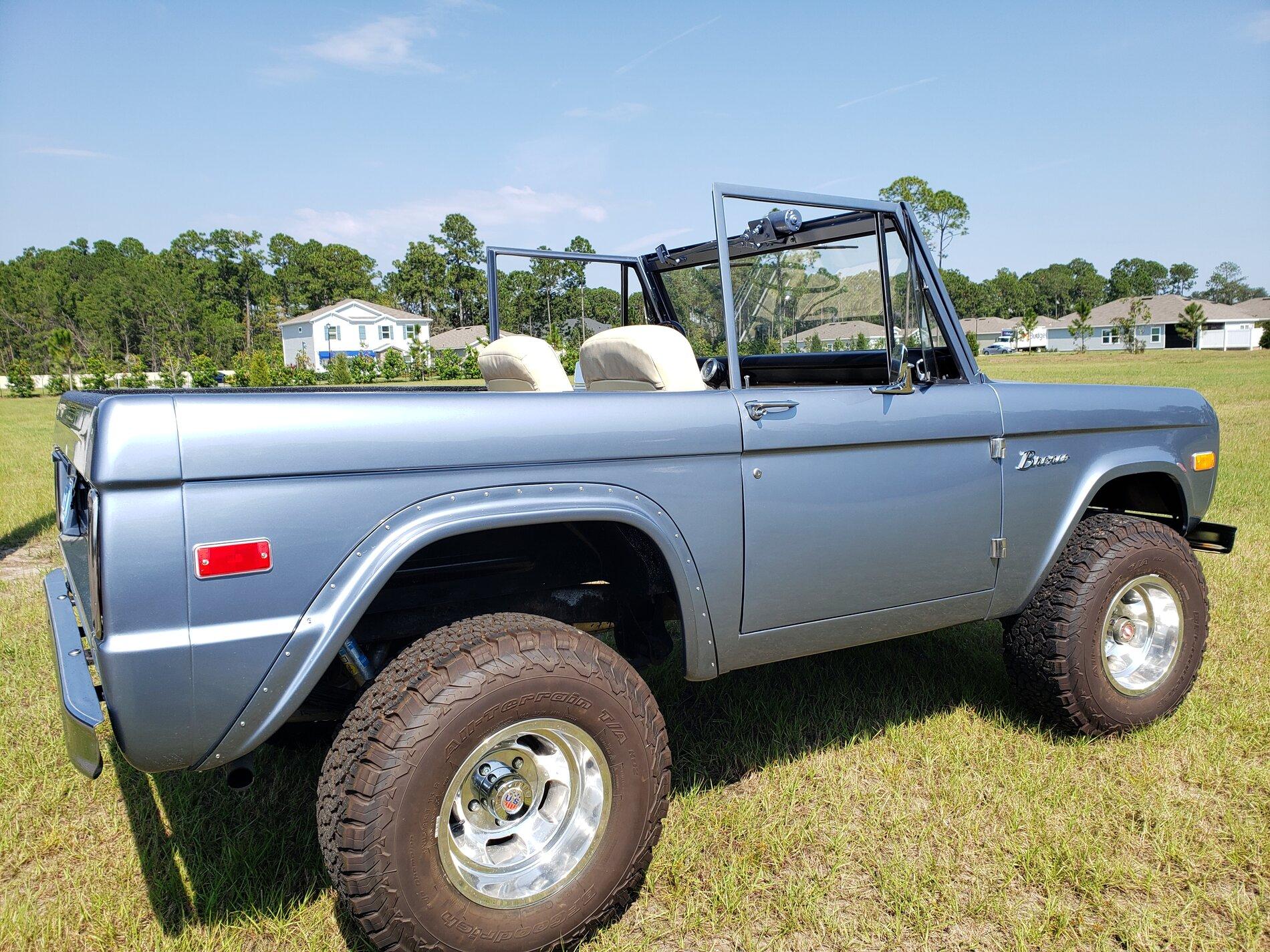 Ford Bronco Area 51 paint issue!! Brittany Blue Bronco