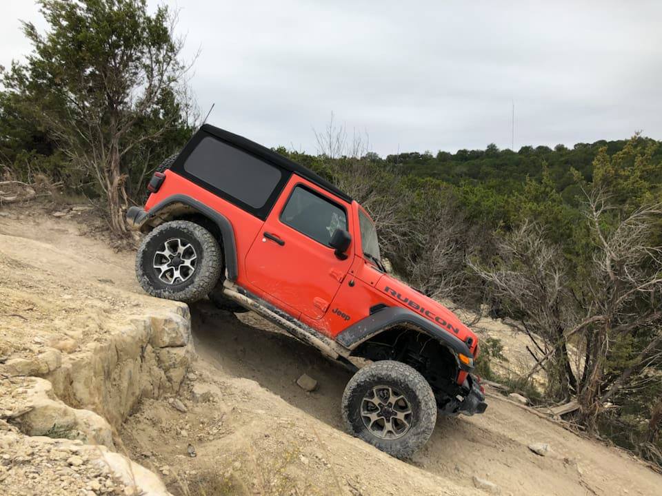 Ford Bronco Trailer Hitch ? HF 11-18-18  04