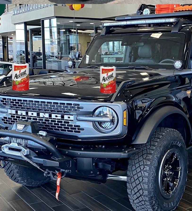 Ford Bronco Carbonized Gray vs Shadow Black Black with Accent