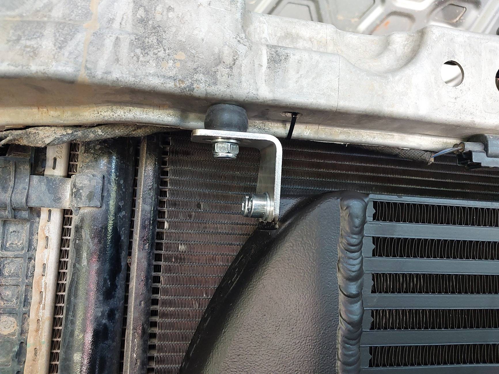 Ford Bronco Wagner Tuning High-Mount Intercooler Installed 1000011063