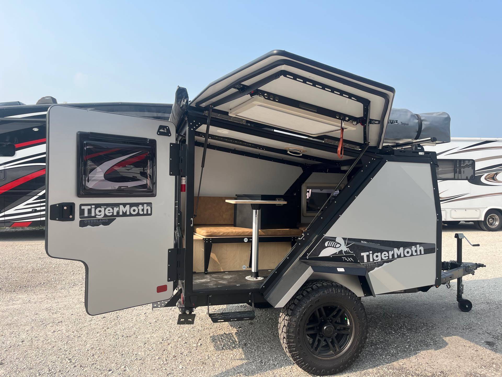 Ford Bronco Overlanding Camping Trailers data