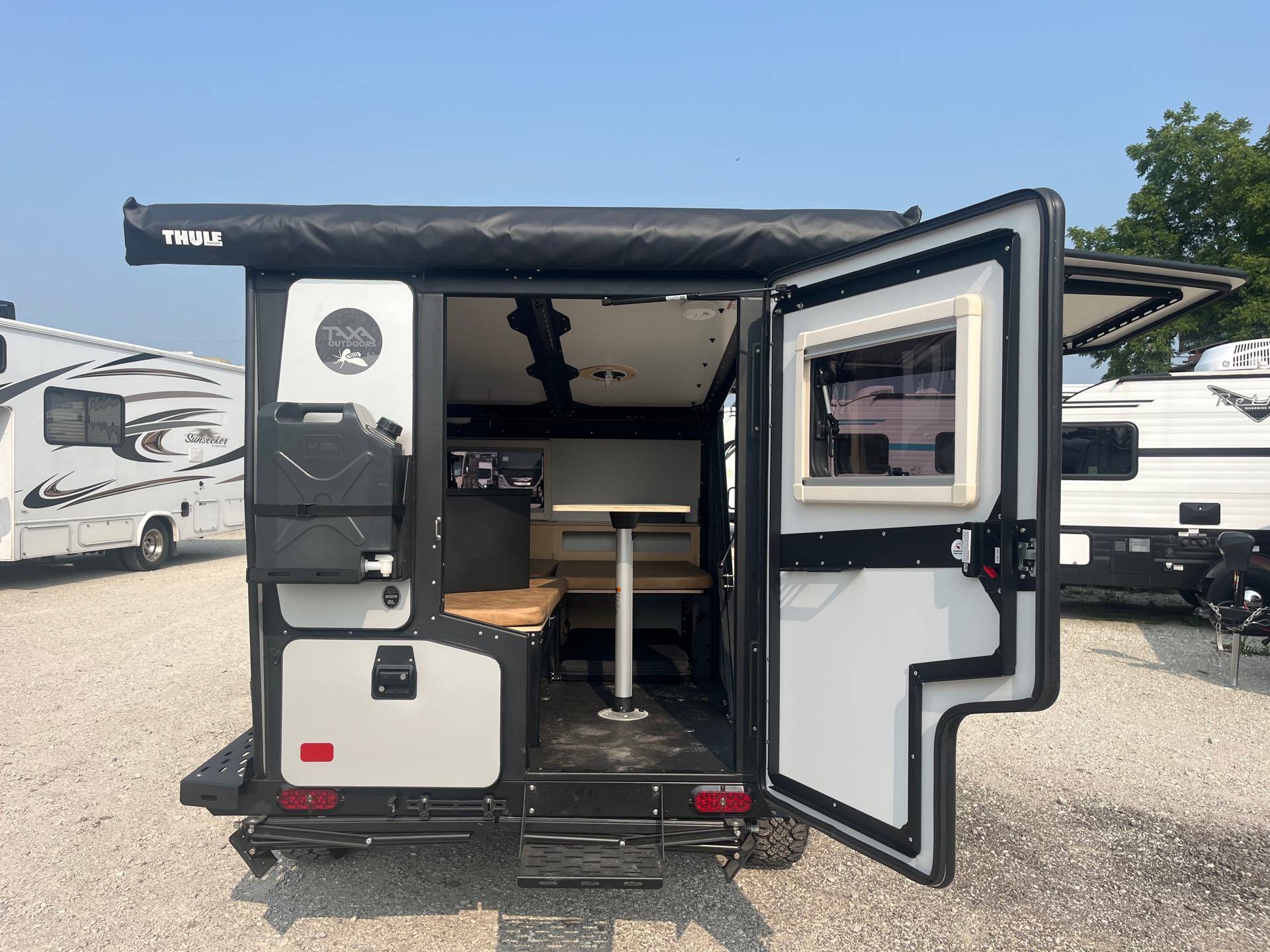 Ford Bronco Overlanding Camping Trailers data