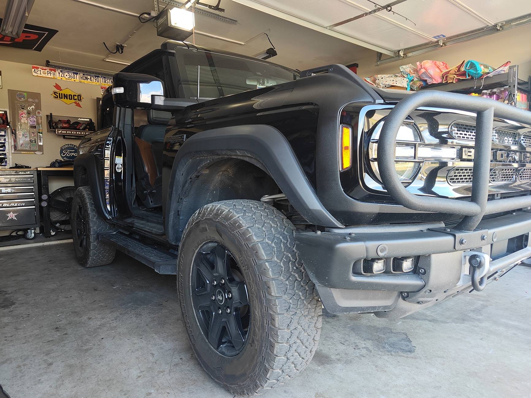Ford Bronco WTB: Front driver suspension parts 1000023634