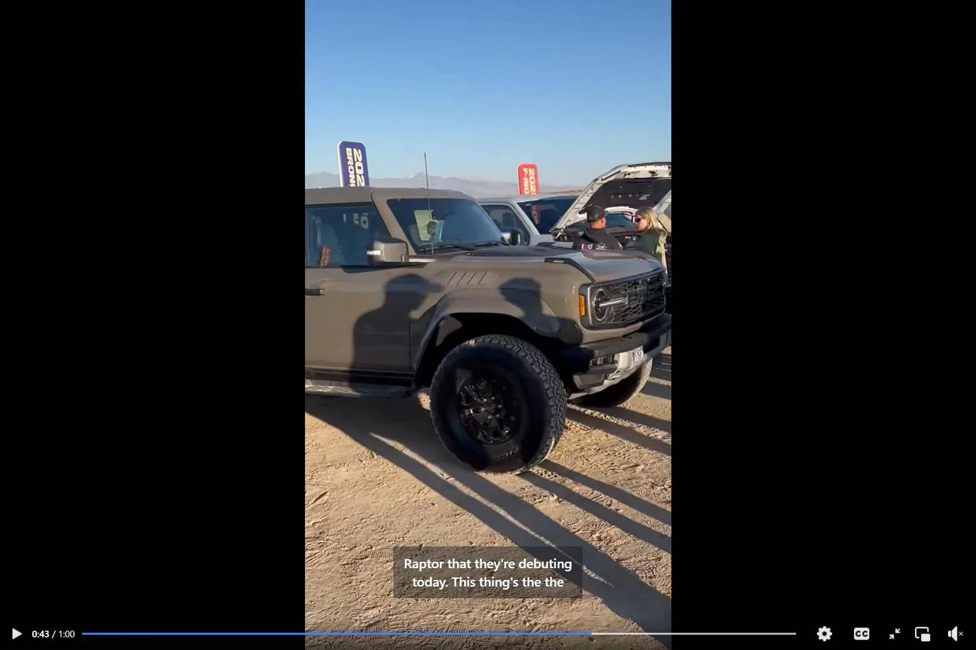 Ford Bronco MARSH GRAY + RUBY RED = new color coming for 2025 Bronco!! (videos) 1726930982201-cf