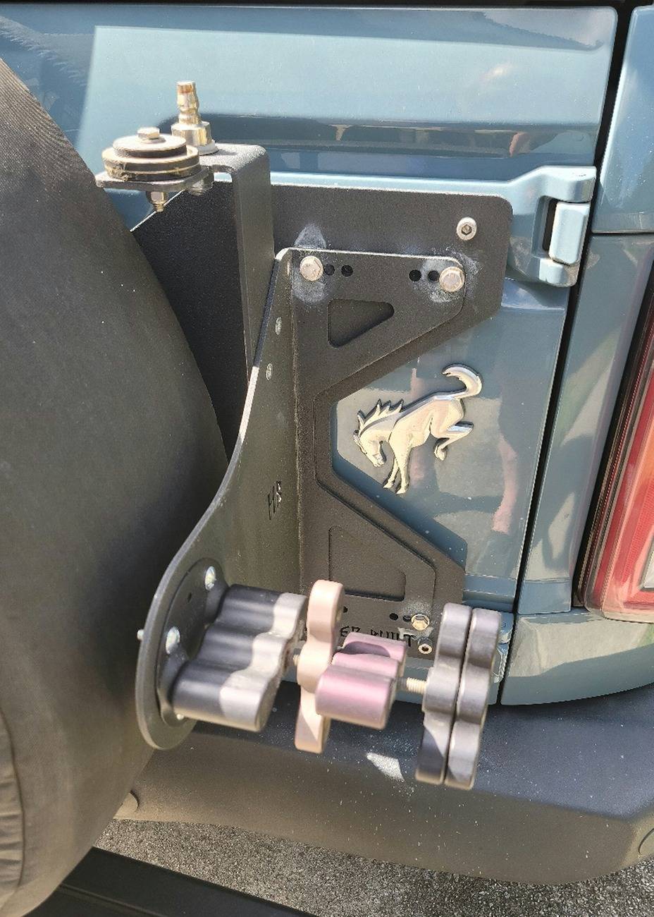 Ford Bronco Off roading flag mount recommendations? 20240921_125118