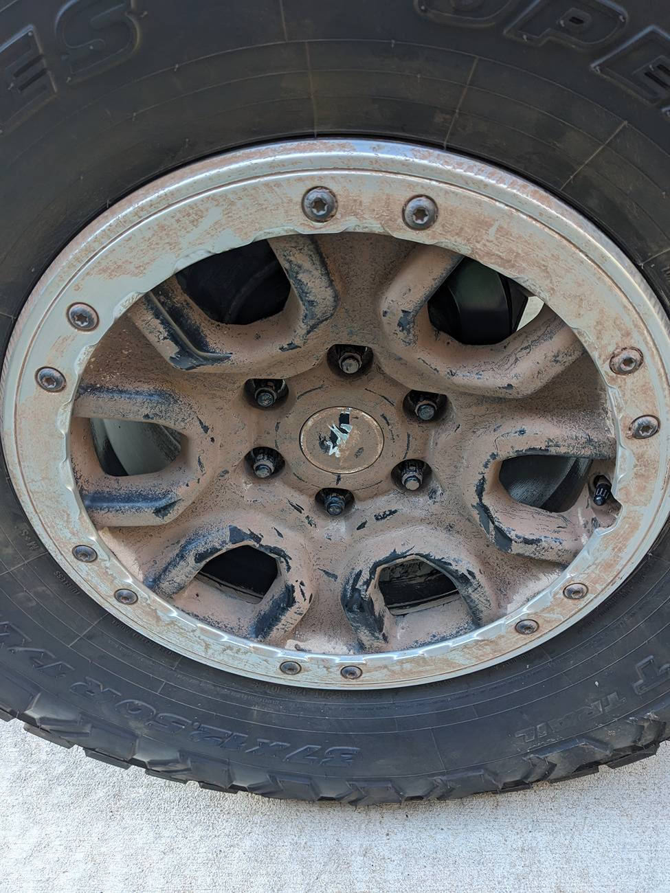 Ford Bronco Sasquatch wheel center caps PXL_20240919_134331154