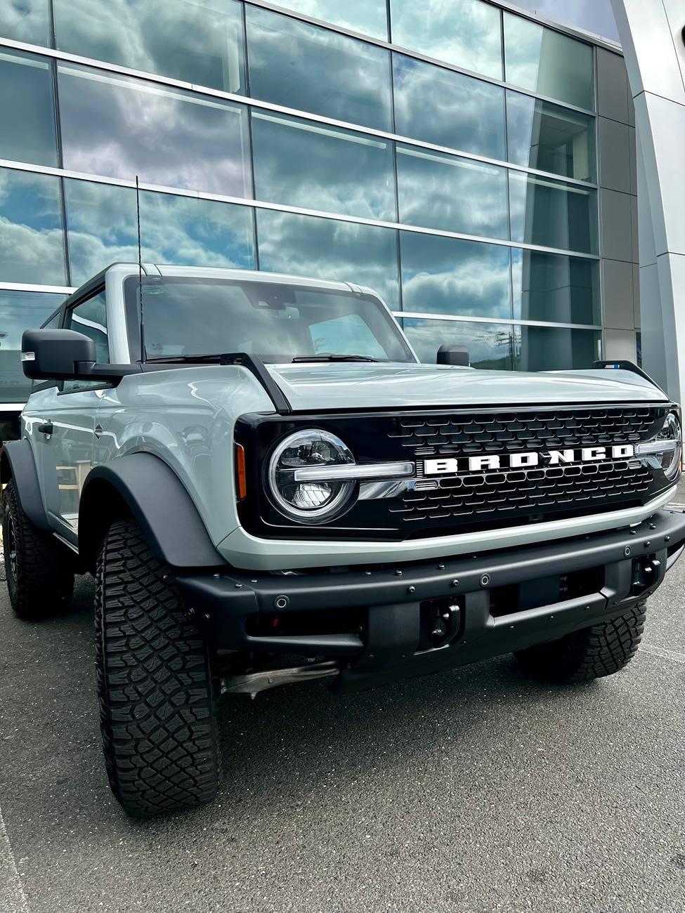 Ford Bronco CACTUS GRAY Bronco Club IMG_4006