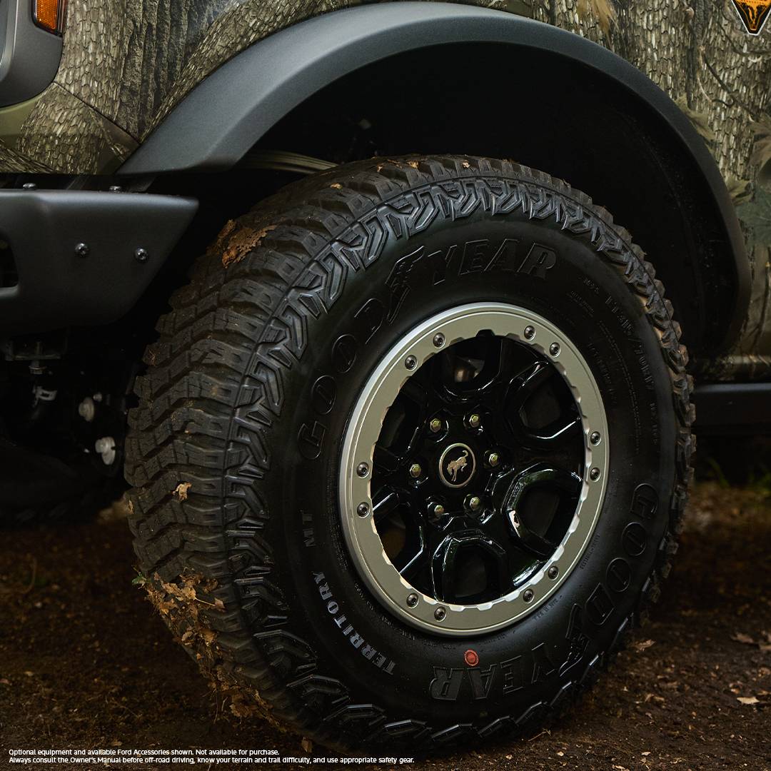 Ford Bronco Bronco Sasquatch Searcher Sweepstakes Begins FMBR1696000_Bronco_Sasquatch_PR_Image6_1080x1080_00