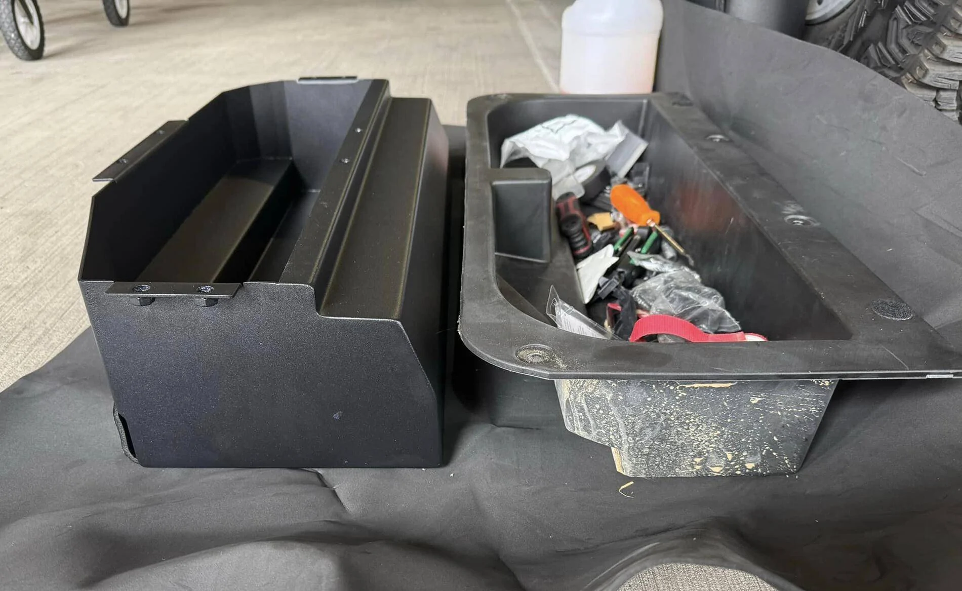 Ford Bronco DV8 Storage Cargo Box installed in a 2D 1727358997750-c5