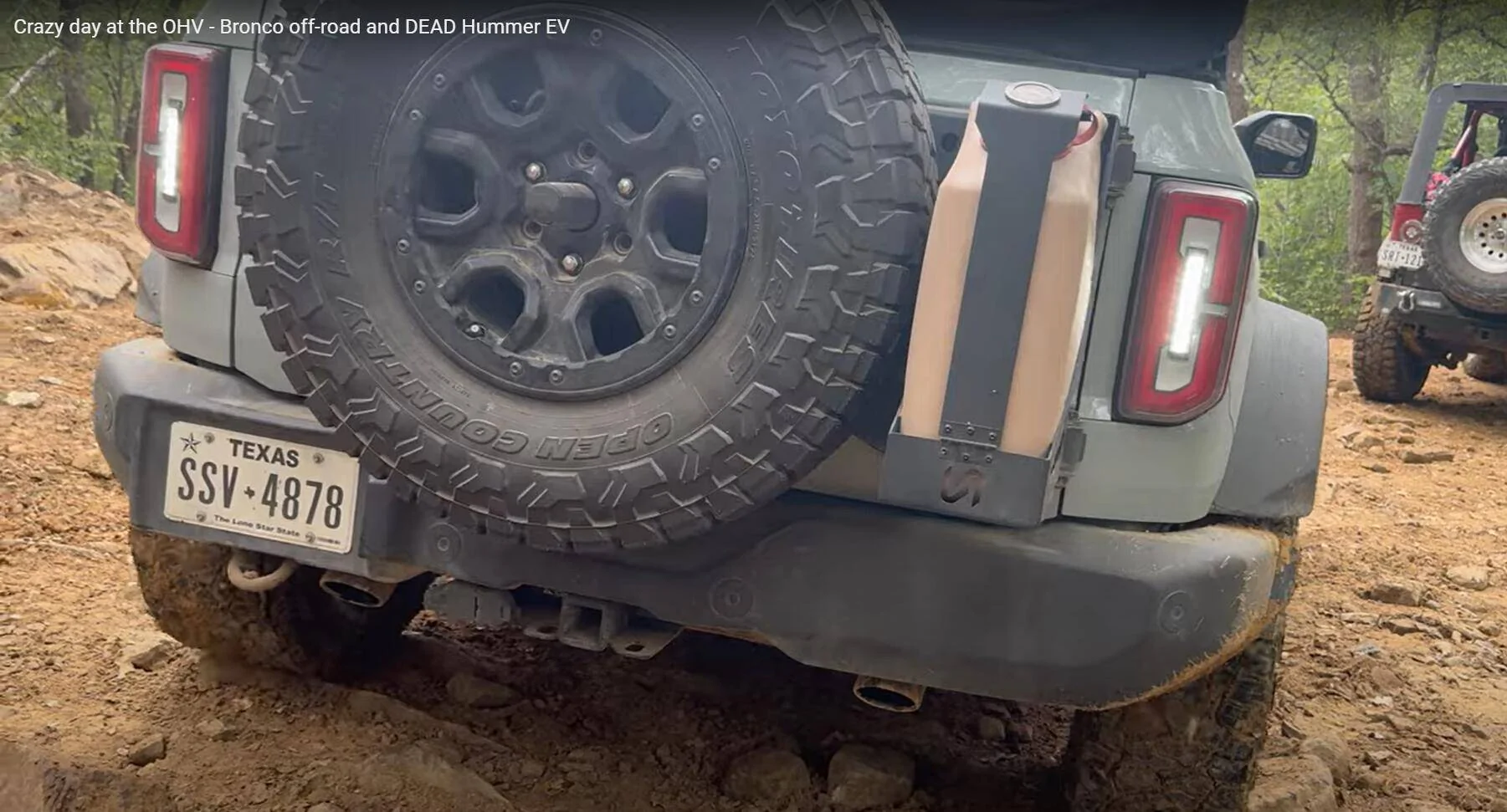 Ford Bronco Jerry can mounts on tailgate ideas? 1727388166313-2s