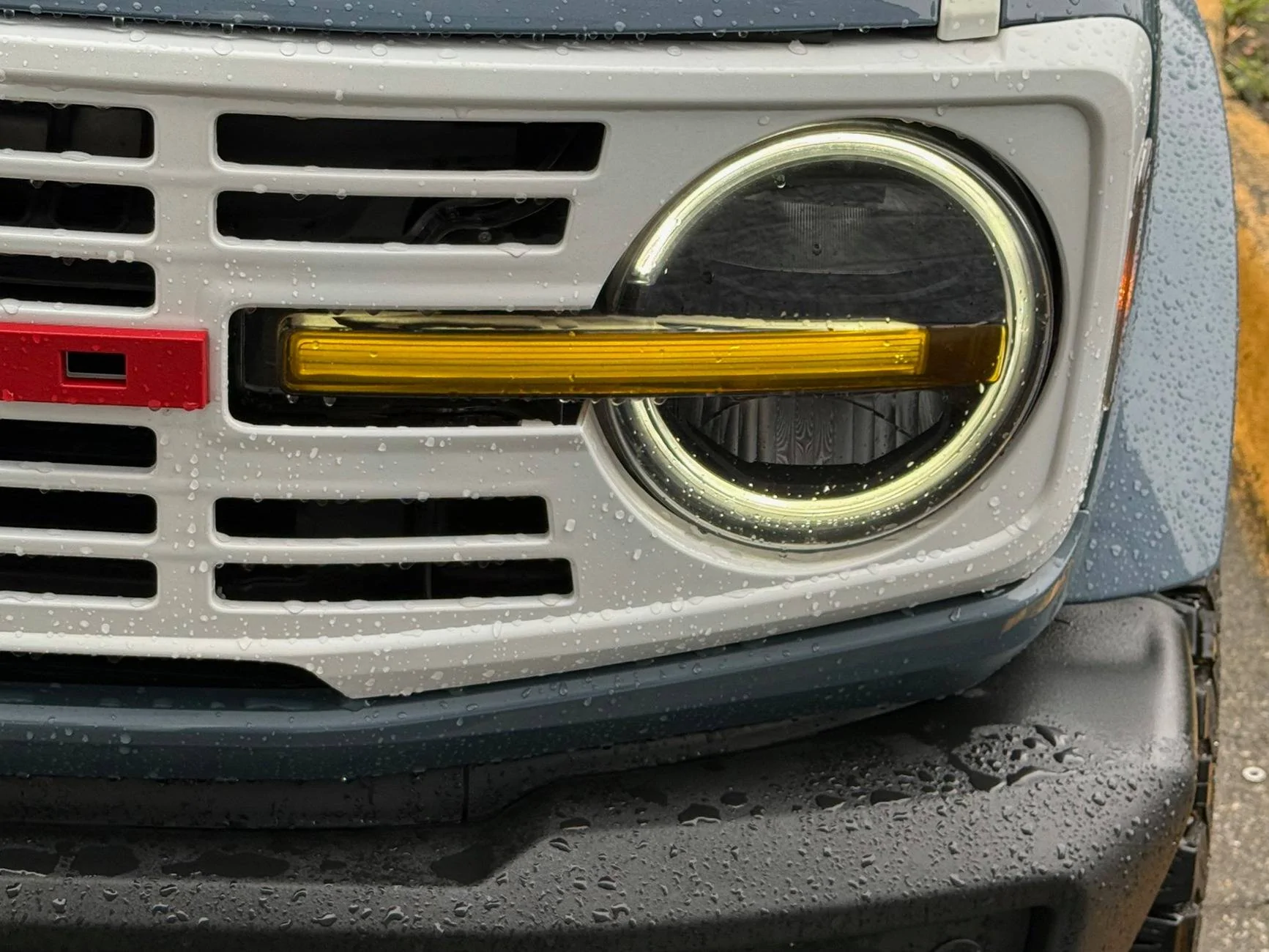 Ford Bronco Amber DRL IMG_0027