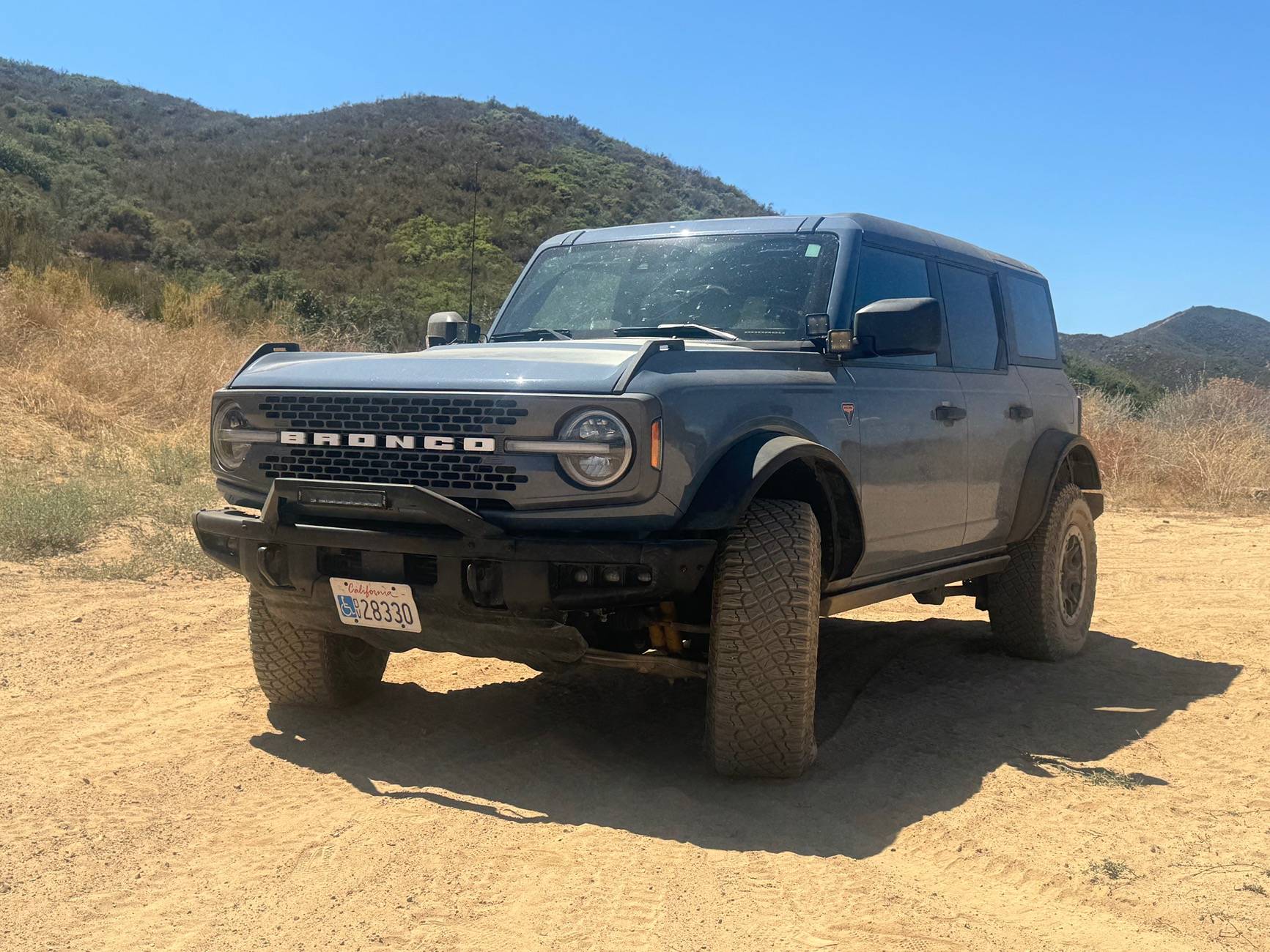 Ford Bronco Hey CA Folks IMG_1855