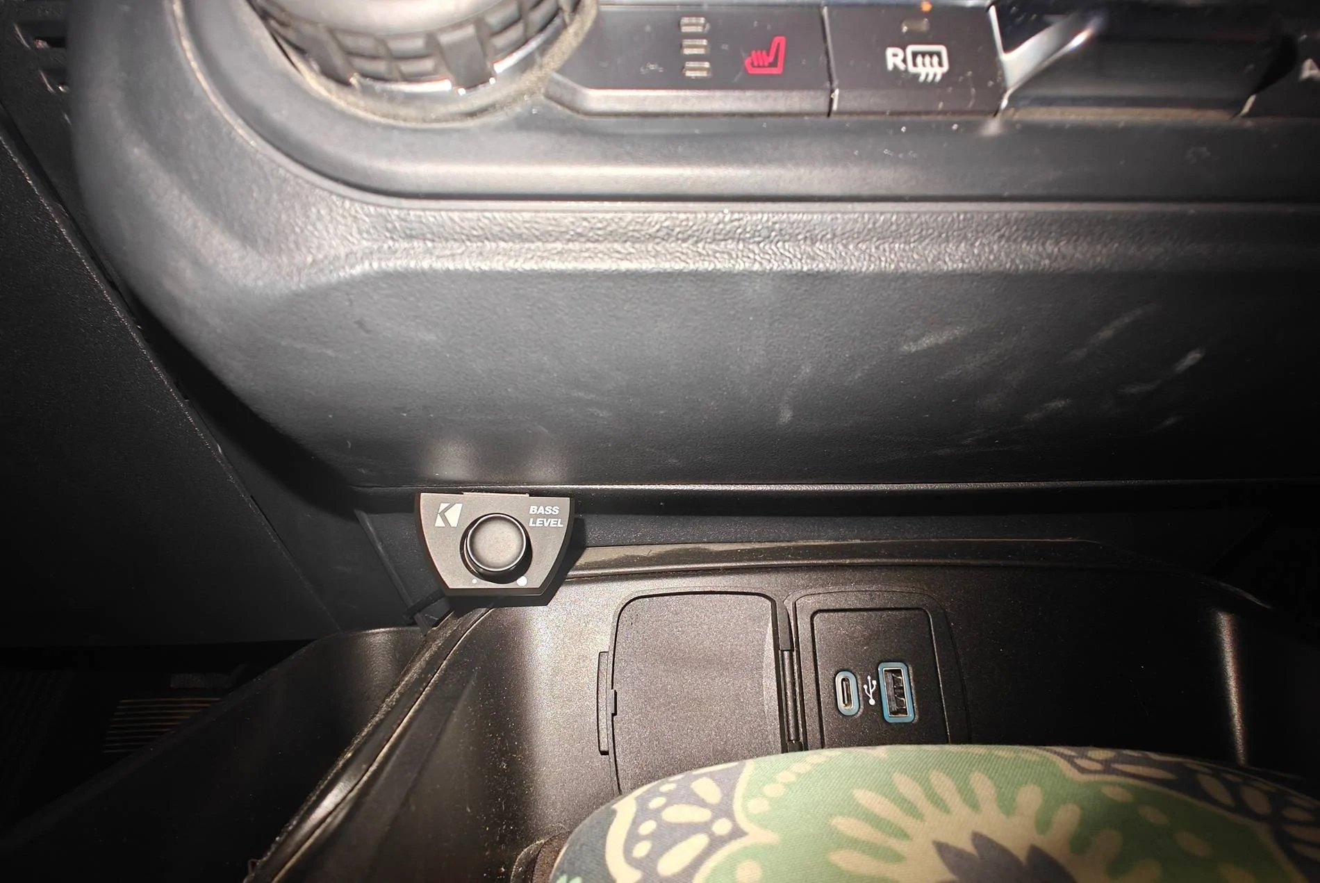 Ford Bronco Show me your knob. 1000001799