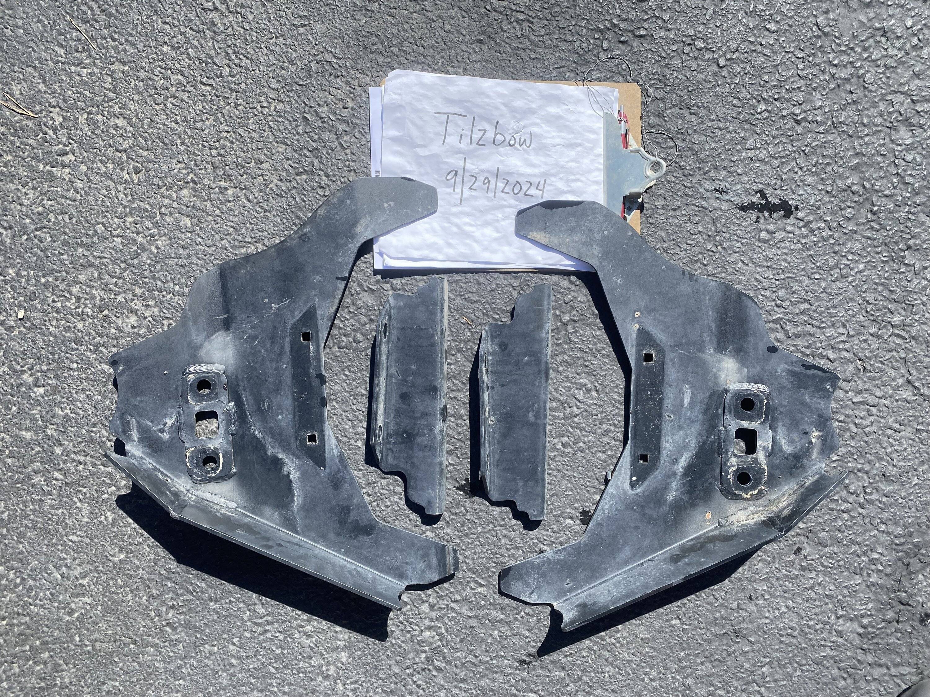 Ford Bronco JCR Off-Road Lower Control Arm Skids IMG_6572