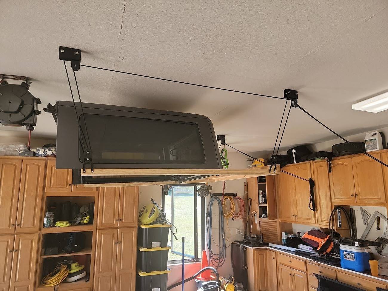 Ford Bronco 2 Door Top Hoist 1000001895