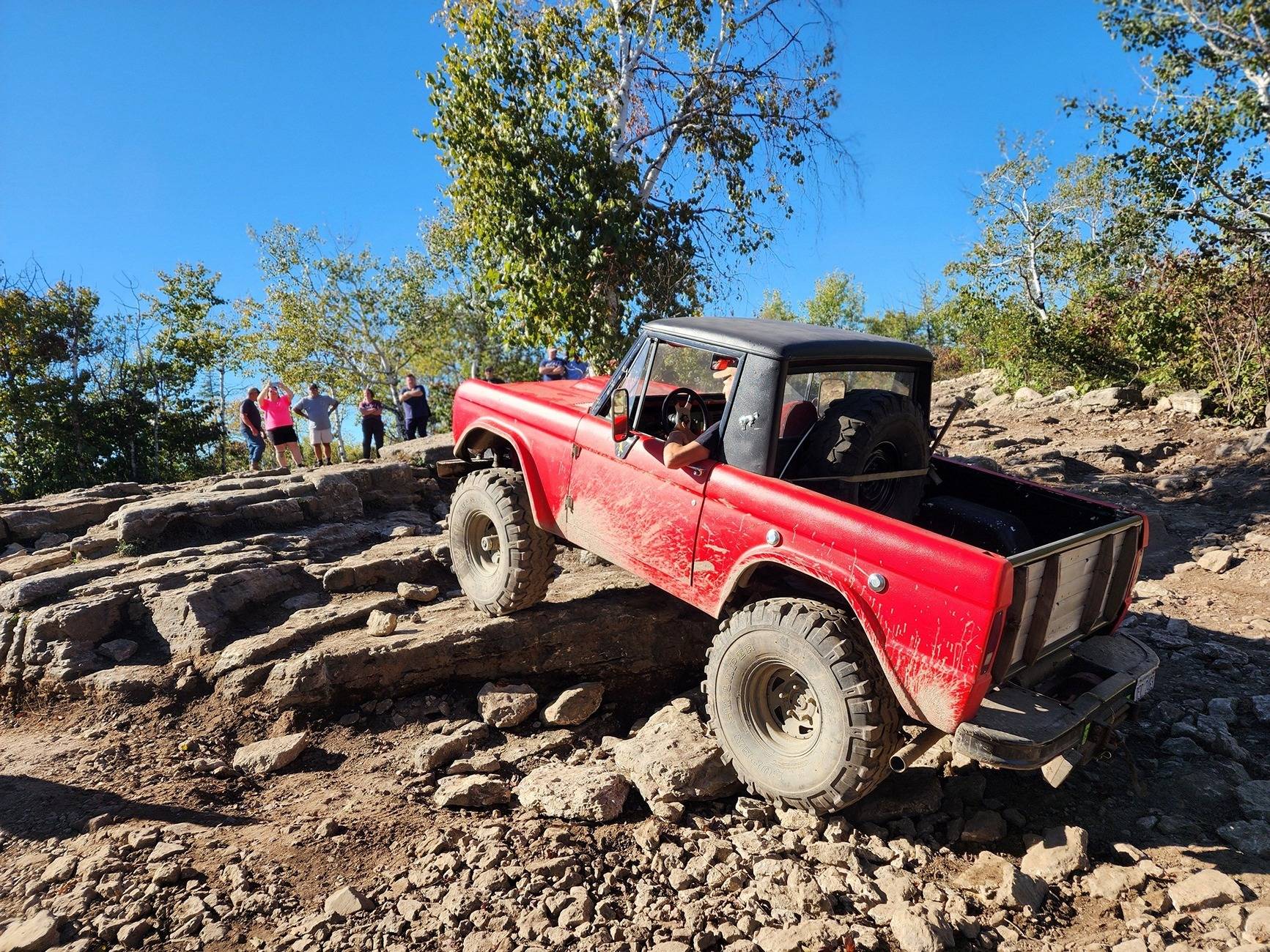 Ford Bronco Michigan Bronco Club Takes on Drummond Island Gen 1 DI 9.24