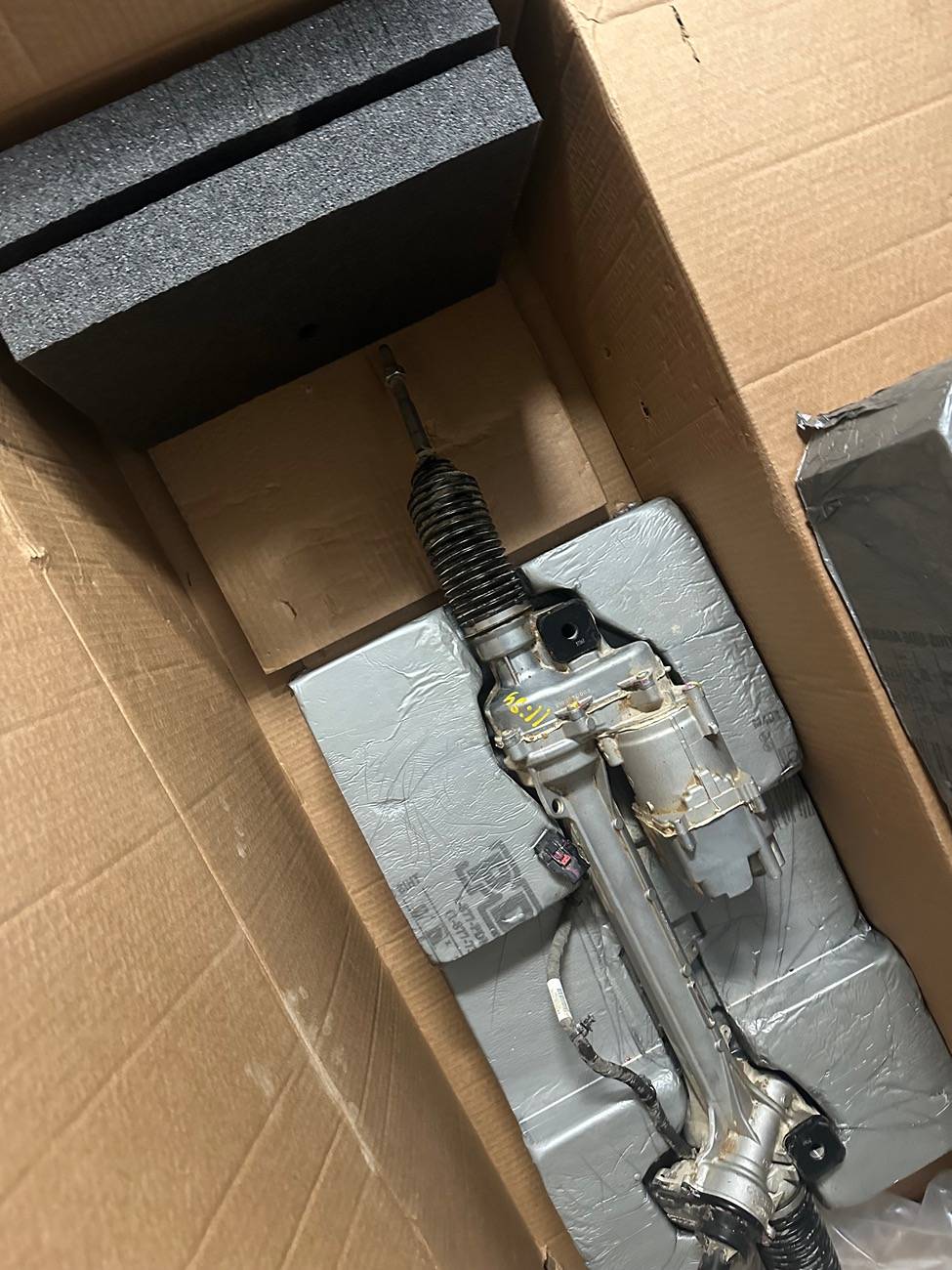 Ford Bronco Hoss 2.0 steering rack $250 IMG_4880