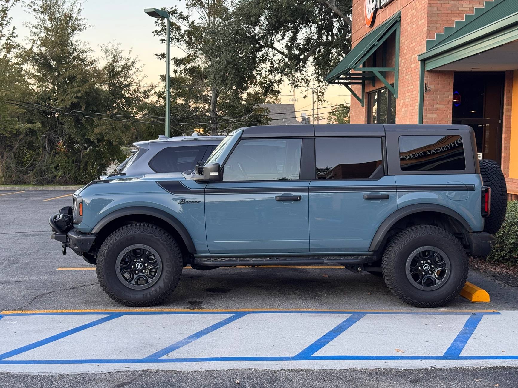 Ford Bronco Correcting ride height and quality after installing the Ford Performance winch kit IMG_4064