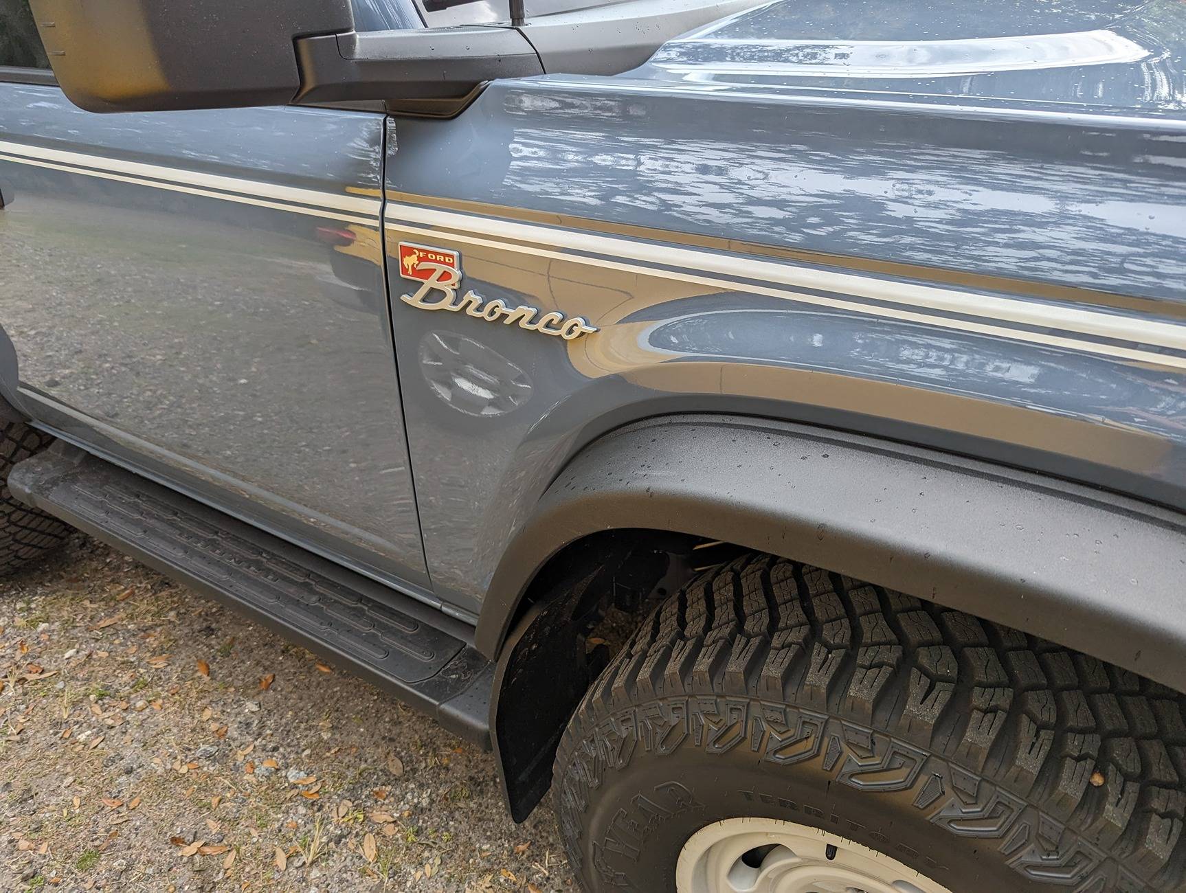 Ford Bronco Heritage Edition: Best Front Mud Flaps? PXL_20231020_173445261