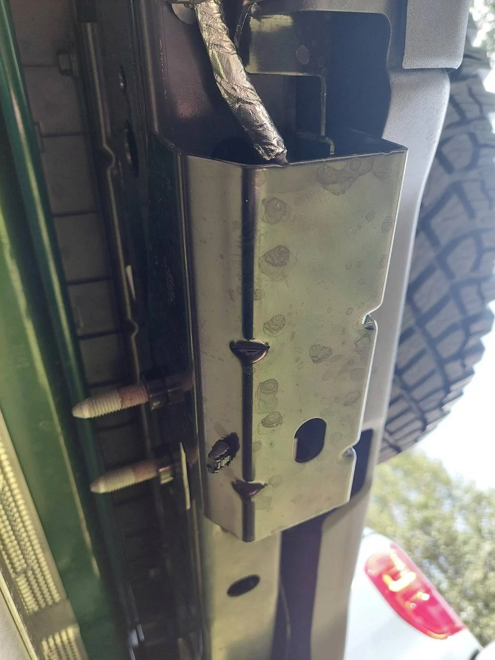 Ford Bronco DIY Factory Tow Package using OEM parts with Forscan As-built Data (without error codes) Bumper_002