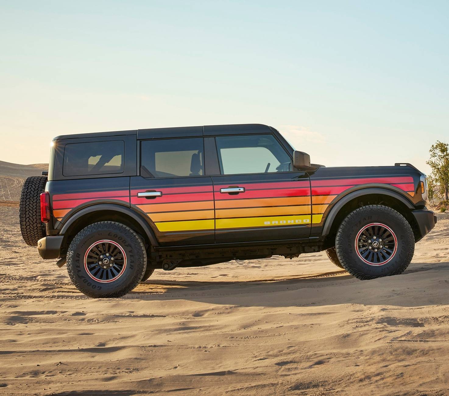 Ford Bronco Free Wheeling Package Debuts for 2025 Bronco 2025 Ford Bronco Free Wheeling_04 copy