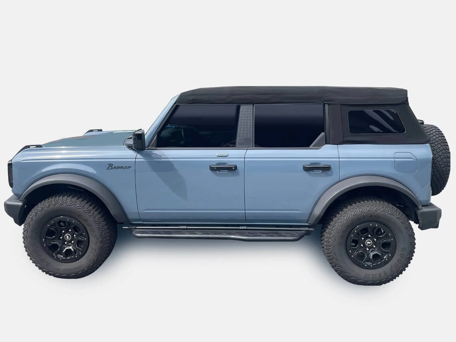 Ford Bronco Power top (MyTop) soft top now available from Ford Accessories VR2DZ54501C24A_0