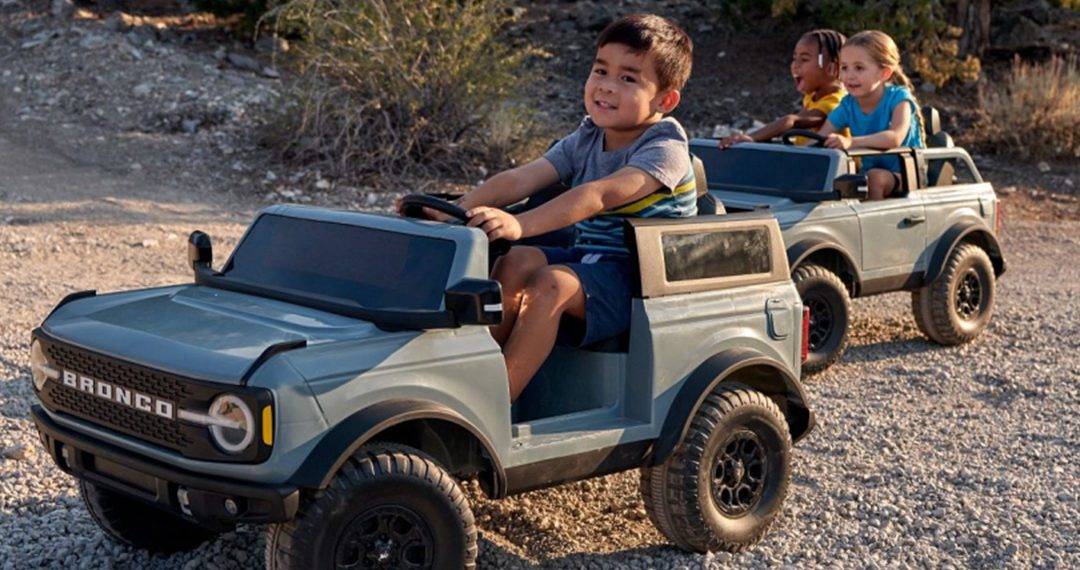 Ford Bronco Baby Bronco raised by Jimmy Fallon on The Tonight Show Main-FB-1080x570