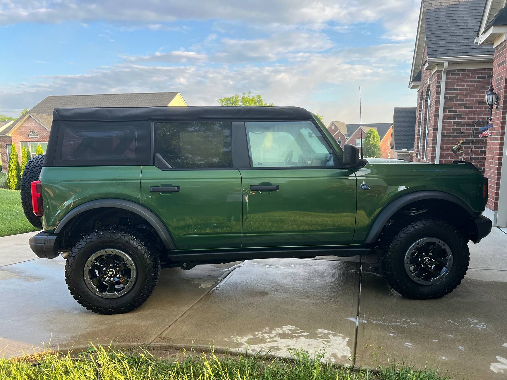 Ford Bronco Just installed Ford Performance Bilstein coilovers IMG_2730