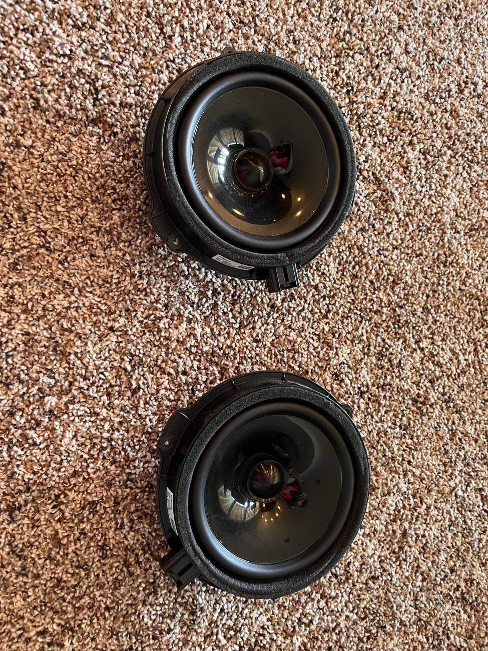 Ford Bronco Free kick panel oem speakers IMG_6255