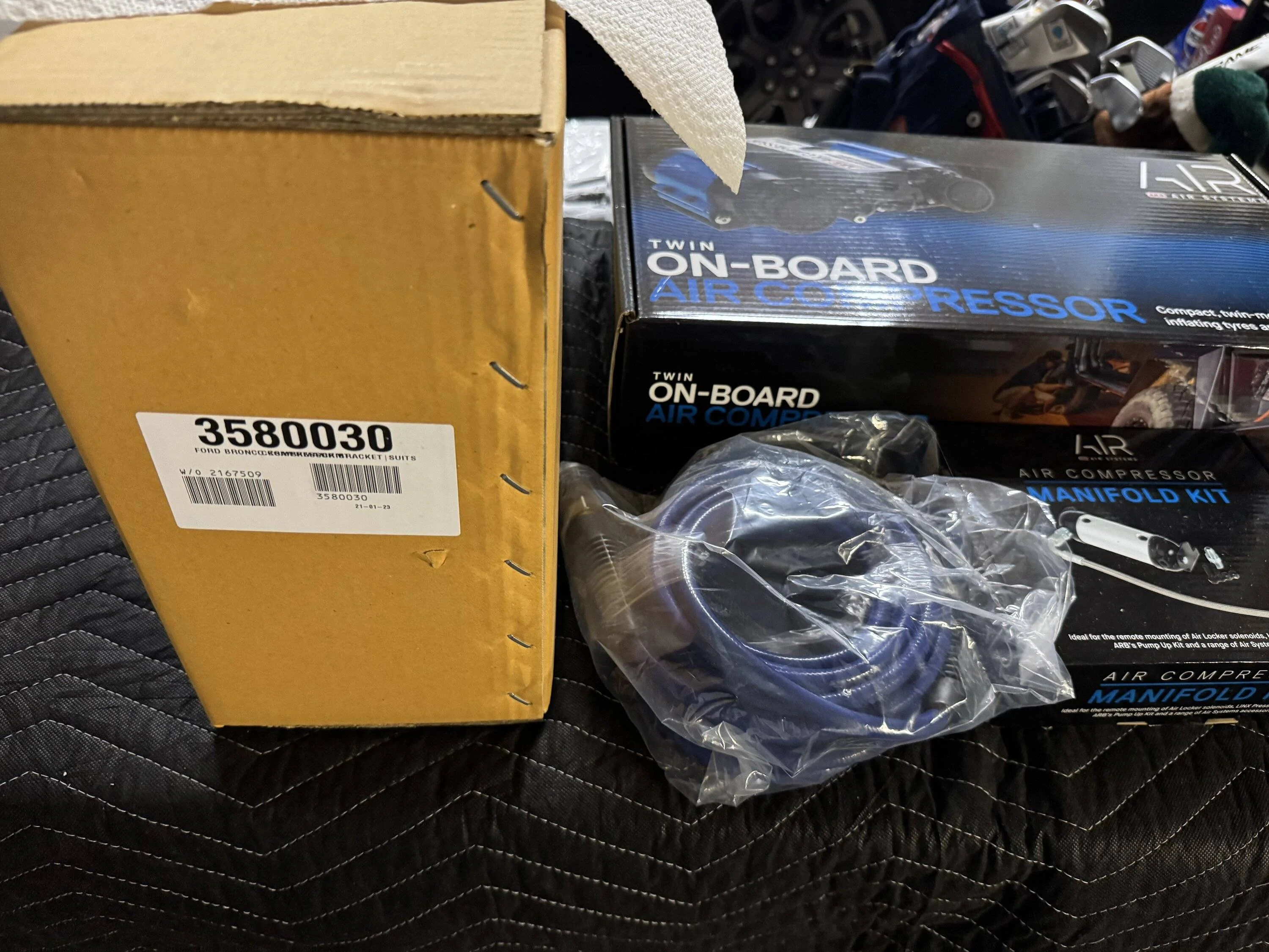 Ford Bronco ARB Underhood Air Compressor Kit (Twin compressor with mount) IMG_9627