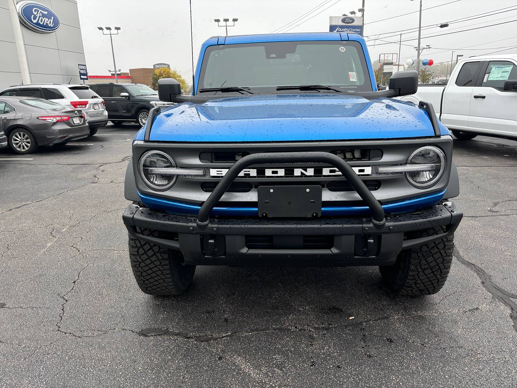 Ford Bronco VELOCITY BLUE Bronco Club IMG_4003